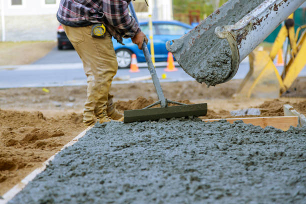 Best Custom Concrete Contractor  in Gold River, CA